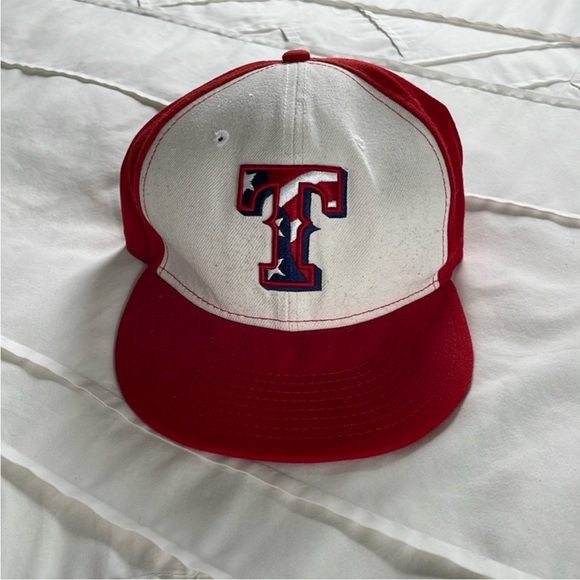 Texas Rangers hats - Picture 6 of 9